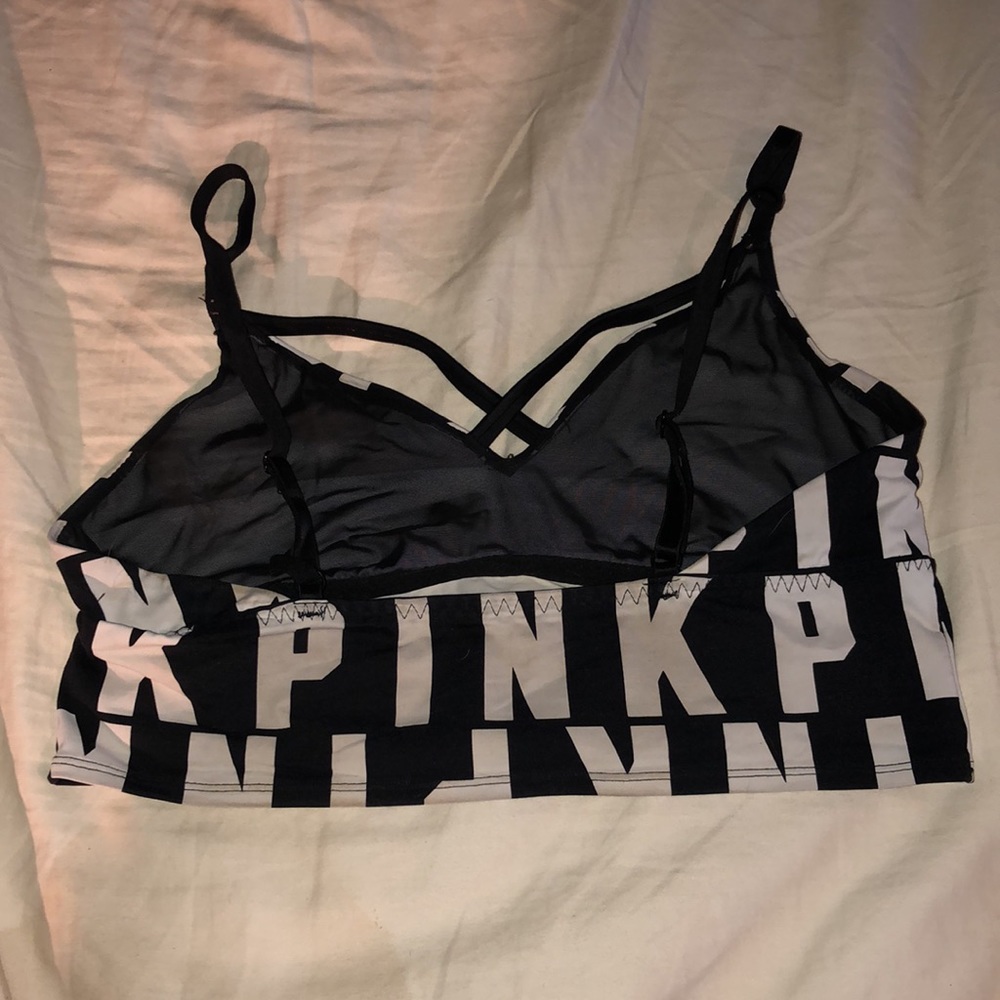 Pink bra - Picture 2 of 2